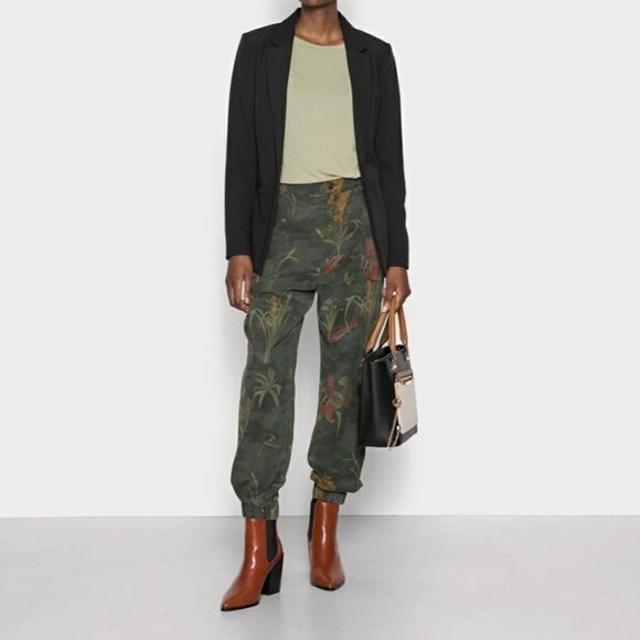 Desigual
Camotiger Trousers - Picture 9 of 12